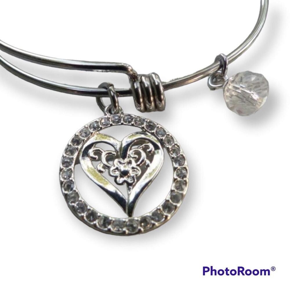 Belk Silverworks floral heart adjustable charm bracelet